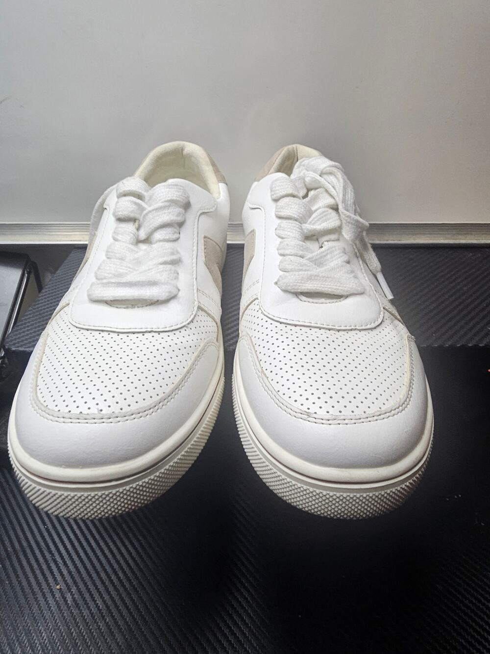 MIA Alta Sneakers White /Cement Size 9 M
